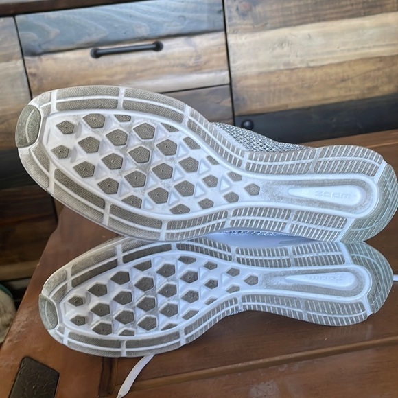 Nike Zoom Strike Sneakers Size 9.5 - Picture 13 of 13